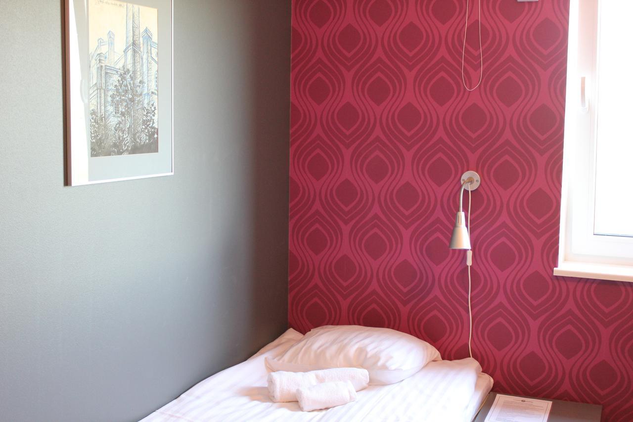 Tuhamaee Hostel Кивиыли Экстерьер фото